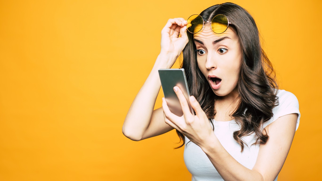 Worst CEOs of the Year: Evan Spiegel of Snap