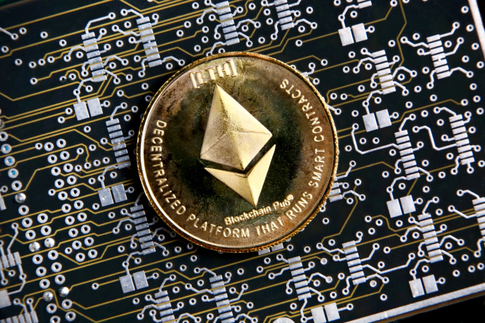Wrapped Ethereum 1500% Growth: What Even Happened On the Network?
