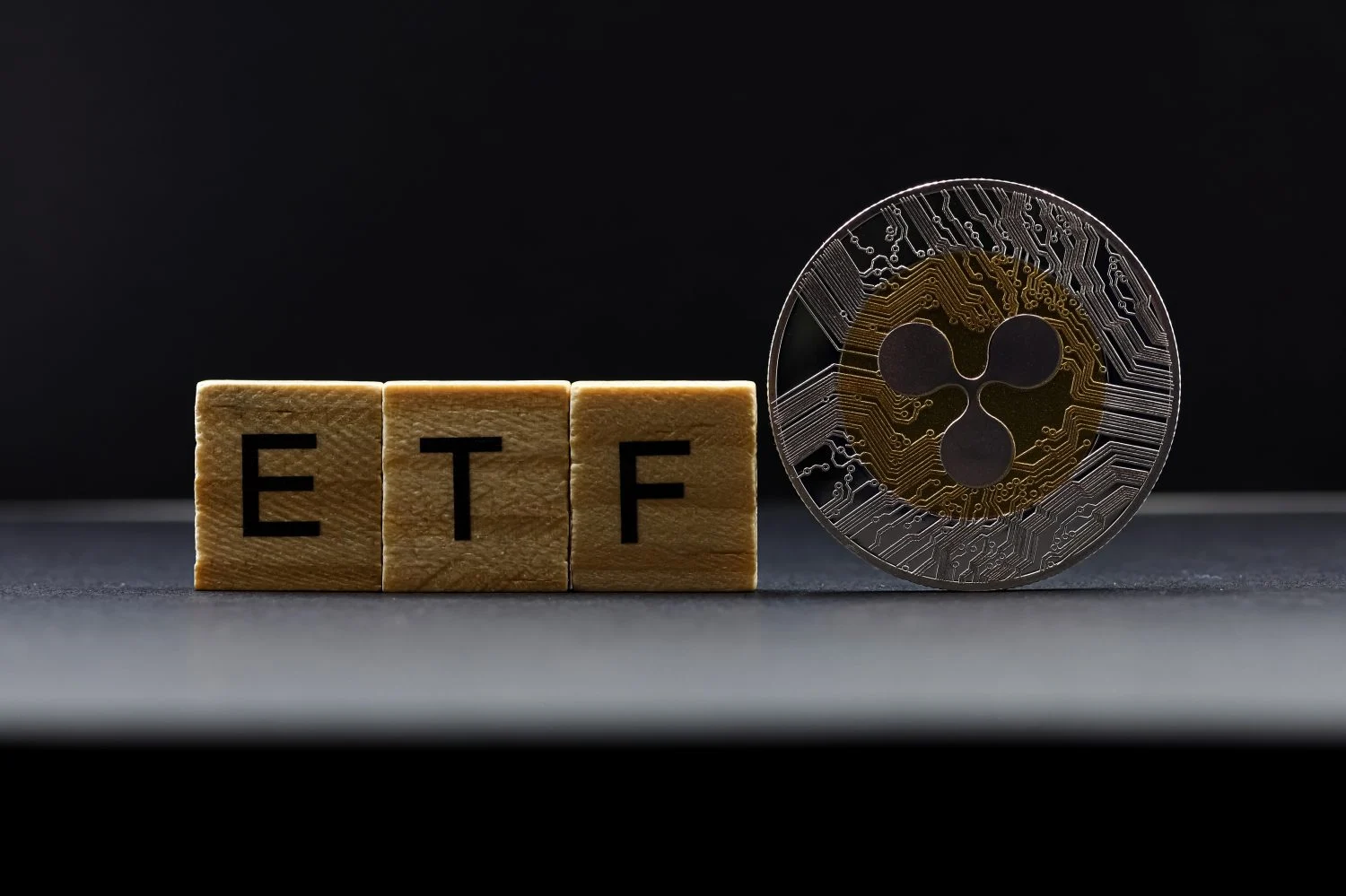 XRP ETFs Have Been Frozen at $1.71 Billion. When Will Inflows Reach $2 Billion?