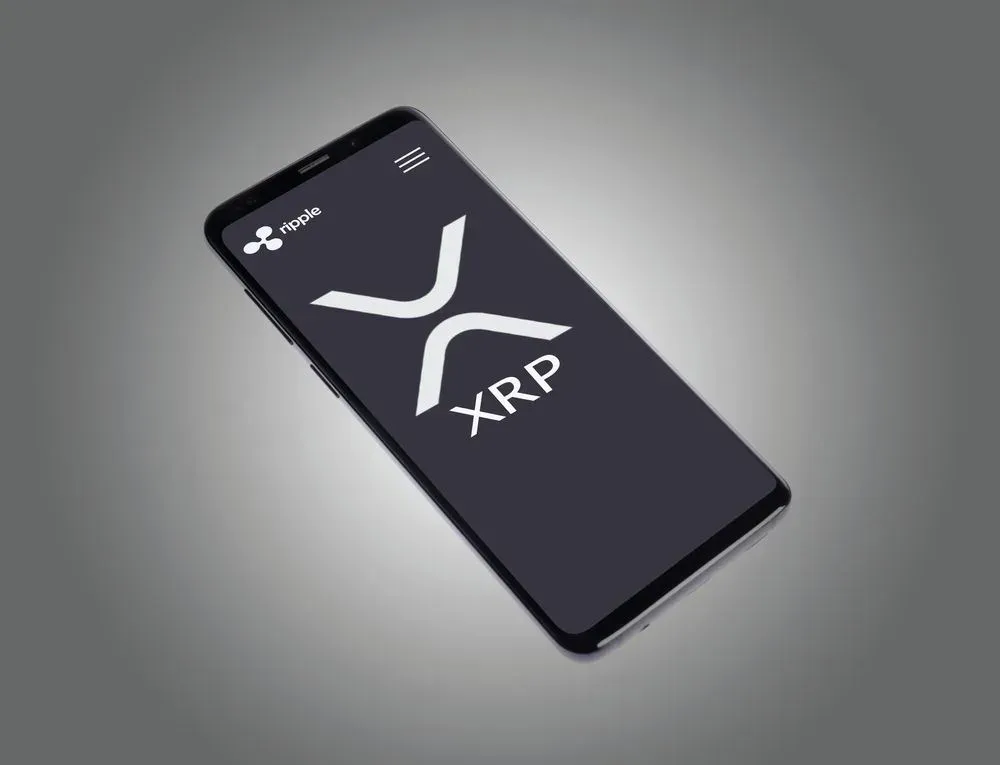XRP Hits a Wall at $1.42—But Higher Lows Keep the Bull Case Alive