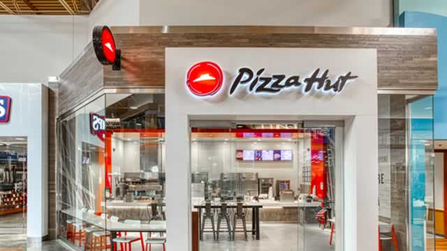 Yum! Brands Is Selling Pizza Hut. Investors Should Be Cautiously Optimistic.