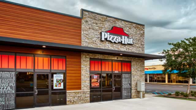 Yum! Brands Sales Rise on Taco Bell, KFC Growth