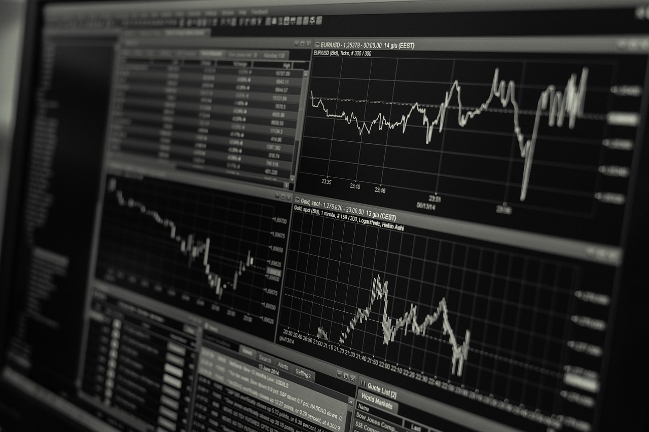 Zcash Price Eyes $500 Breakout as ZEC Holds Key Support